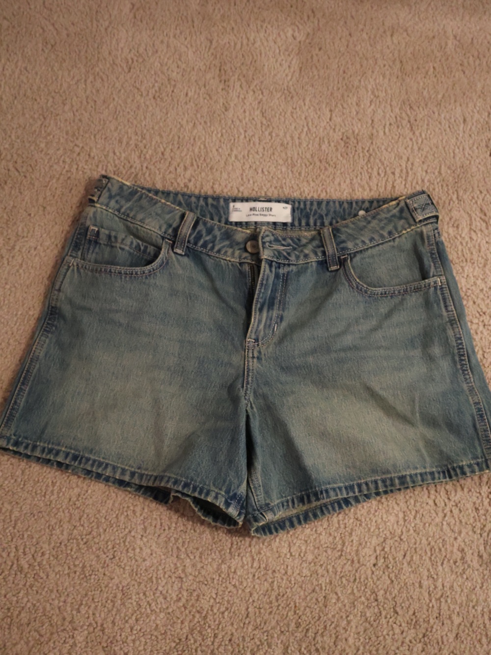 HOLLISTER Women’s Low-rise Baggy Short